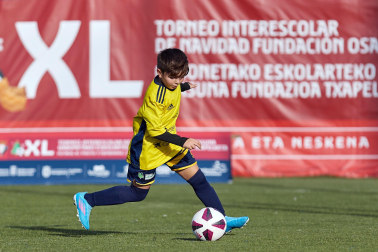 Imágenes del encuentro Joakin Lizarraga 4 - 3 Ermitagaña de la segunda jornada del XL Torneo Interescolar.
