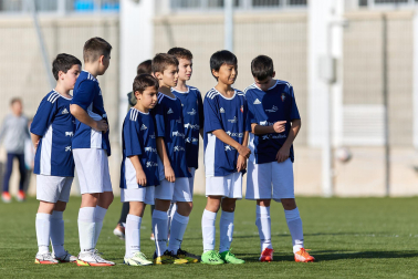 Imágenes del encuentro Doña Mayor 2-4 San Miguel (Noáin) de la segunda jornada del XL Torneo Interescolar.