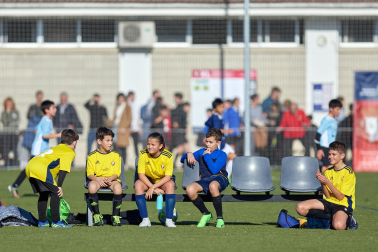 Imágenes del encuentro Príncipe de Viana 5-1 Mendillorri de la segunda jornada del XL Torneo Interescolar.