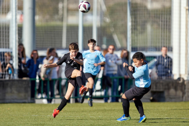 Imágenes del encuentro Nuestra Señora del Huerto 0-4 La Compasión de la segunda jornada del XL Torneo Interescolar.