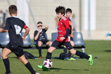 Imágenes del encuentro Santa Luis de Marillac 3-4 Paz de Ziganda de la segunda jornada del XL Torneo Interescolar.
