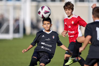Imágenes del encuentro Santa Luis de Marillac 3-4 Paz de Ziganda de la segunda jornada del XL Torneo Interescolar.