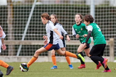Imágenes del primer día del XL Torneo Interescolar femenino
