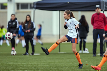 Imágenes del primer día del XL Torneo Interescolar femenino