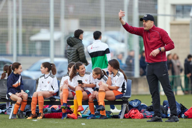Imágenes del primer día del XL Torneo Interescolar femenino