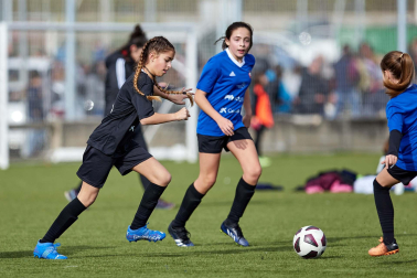 Imágenes del primer día del XL Torneo Interescolar femenino