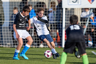 Imágenes del encuentro Catalina de Foix 0-4 Larraona Claret de la cuarta jornada del XL Torneo Interescolar.
