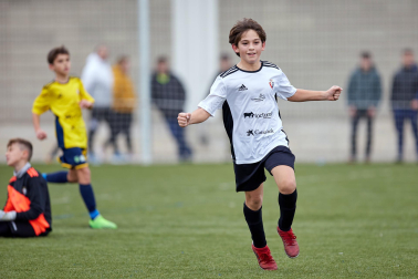 Imágenes del encuentro Eulza 1-5 Joakin Lizarraga de la cuarta jornada del XL Torneo Interescolar.