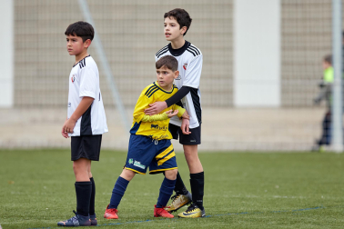 Imágenes del encuentro Eulza 1-5 Joakin Lizarraga de la cuarta jornada del XL Torneo Interescolar.