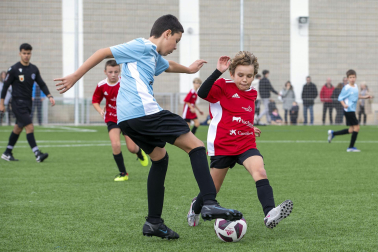 Imágenes del encuentro La Compasión 3-0 Alaitz Ik. de la cuarta jornada del XL Torneo Interescolar.