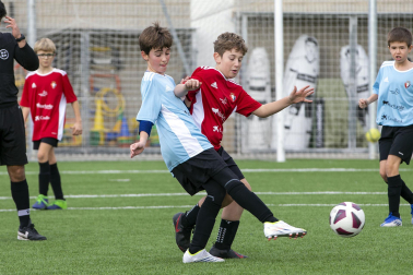 Imágenes del encuentro La Compasión 3-0 Alaitz Ik. de la cuarta jornada del XL Torneo Interescolar.