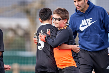 Imágenes del encuentro Lorenzo Goicoa 5-0 Auzalar Ik. de la cuarta jornada del XL Torneo Interescolar.