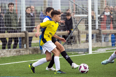 Imágenes del encuentro Marqués de la Real Defensa 0-1 Bernart Etxepare de la cuarta jornada del XL Torneo Interescolar.