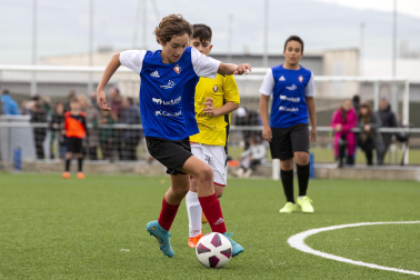 Imágenes del encuentro Marqués de la Real Defensa 0-1 Bernart Etxepare de la cuarta jornada del XL Torneo Interescolar.