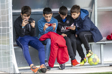 Imágenes del encuentro Marqués de la Real Defensa 0-1 Bernart Etxepare de la cuarta jornada del XL Torneo Interescolar.