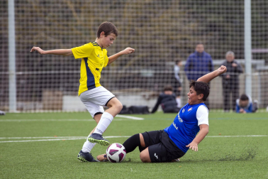 Imágenes del encuentro Marqués de la Real Defensa 0-1 Bernart Etxepare de la cuarta jornada del XL Torneo Interescolar.
