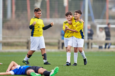 Imágenes del encuentro Marqués de la Real Defensa 0-1 Bernart Etxepare de la cuarta jornada del XL Torneo Interescolar.