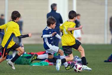 Imágenes del encuentro Mendillorri 1-7 Hermanas Uriz Pi de la cuarta jornada del XL Torneo Interescolar.