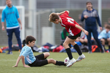 Imágenes del encuentro Paz de Ziganda 0-3 San Miguel (Noain) de la cuarta jornada del XL Torneo Interescolar.