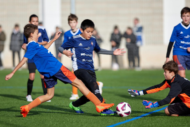 El Lago Mendillorri 0 - 1 Liceo Monjardín./