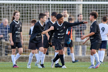 Teresianas 0 - 3 Lorenzo Goicoa./