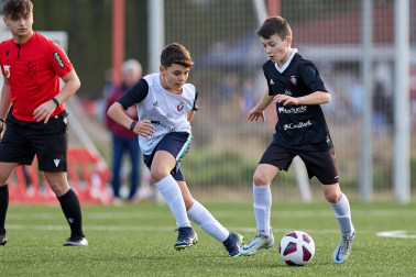 Teresianas 0 - 3 Lorenzo Goicoa./