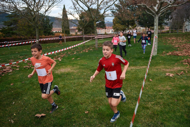 Carrera infantil de Navidad en Anaitasuna./