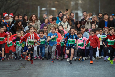 Fotos de la San Silvestre de Pamplona 2022./
