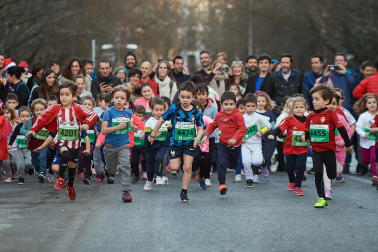 Fotos de la San Silvestre de Pamplona 2022./