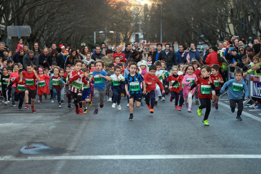 Fotos de la San Silvestre de Pamplona 2022./