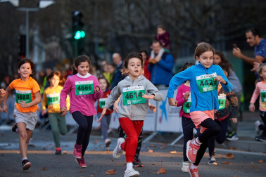 Fotos de la San Silvestre de Pamplona 2022./
