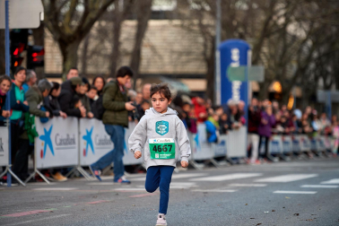 Fotos de la San Silvestre de Pamplona 2022./