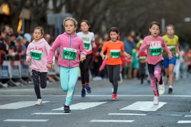 Fotos de la San Silvestre de Pamplona 2022./