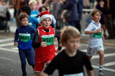 Fotos de la San Silvestre de Pamplona 2022./