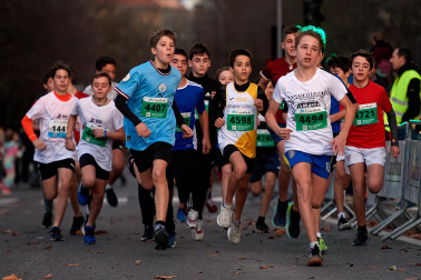 Fotos de la San Silvestre de Pamplona 2022./