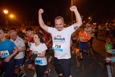 Fotos de la San Silvestre de Pamplona 2022./
