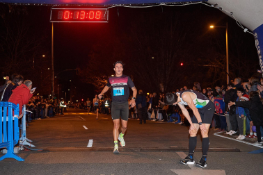 Fotos de la San Silvestre de Pamplona 2022./