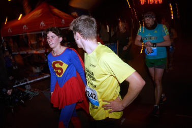 Fotos de la San Silvestre de Pamplona 2022./