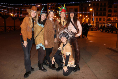 Fotos de los disfraces de la Nochevieja 2022 en Pamplona.