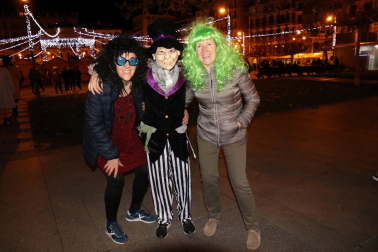 Fotos de los disfraces de la Nochevieja 2022 en Pamplona.
