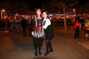 Fotos de los disfraces de la Nochevieja 2022 en Pamplona.