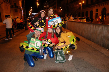 Fotos de los disfraces de la Nochevieja 2022 en Pamplona.