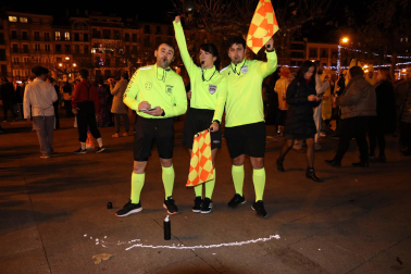 Fotos de los disfraces de la Nochevieja 2022 en Pamplona.
