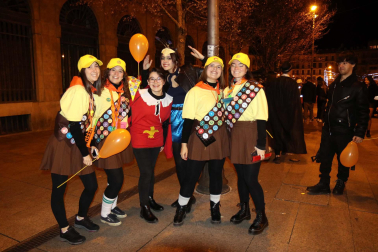 Fotos de los disfraces de la Nochevieja 2022 en Pamplona.
