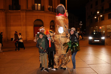 Fotos de los disfraces de la Nochevieja 2022 en Pamplona.