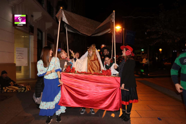 Fotos de los disfraces de la Nochevieja 2022 en Pamplona.