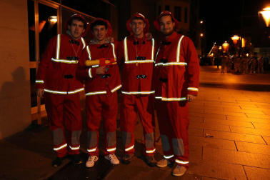 Fotos de los disfraces de la Nochevieja 2022 en Pamplona.