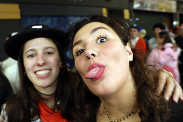 Fotos de los disfraces de la Nochevieja 2022 en Pamplona