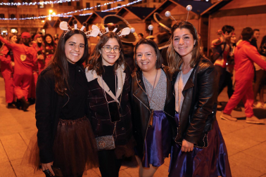 Fotos de los disfraces de la Nochevieja 2022 en Pamplona