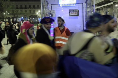 Fotos de los disfraces de la Nochevieja 2022 en Pamplona